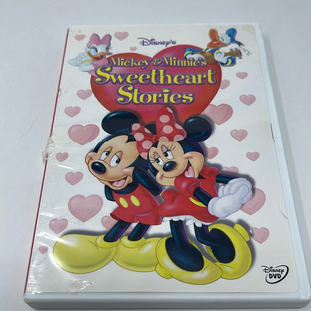 DISNEY: Mickey & Minnie’s Sweetheart Stories DVD
